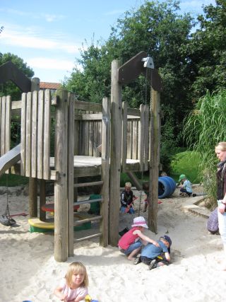 Unser Au�engel�nde im Fifikus